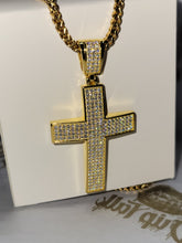 Load image into Gallery viewer, VVS D MOISSANITE CROSS PENDANT