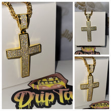 Load image into Gallery viewer, VVS D MOISSANITE CROSS PENDANT