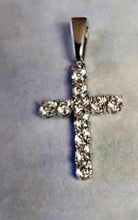 Load image into Gallery viewer, VVS D COLOR MOISSANITE CROSS PENDANT