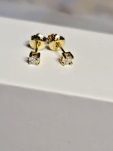 Load image into Gallery viewer, 3MM VVS D MOISSANITE EARRINGS
